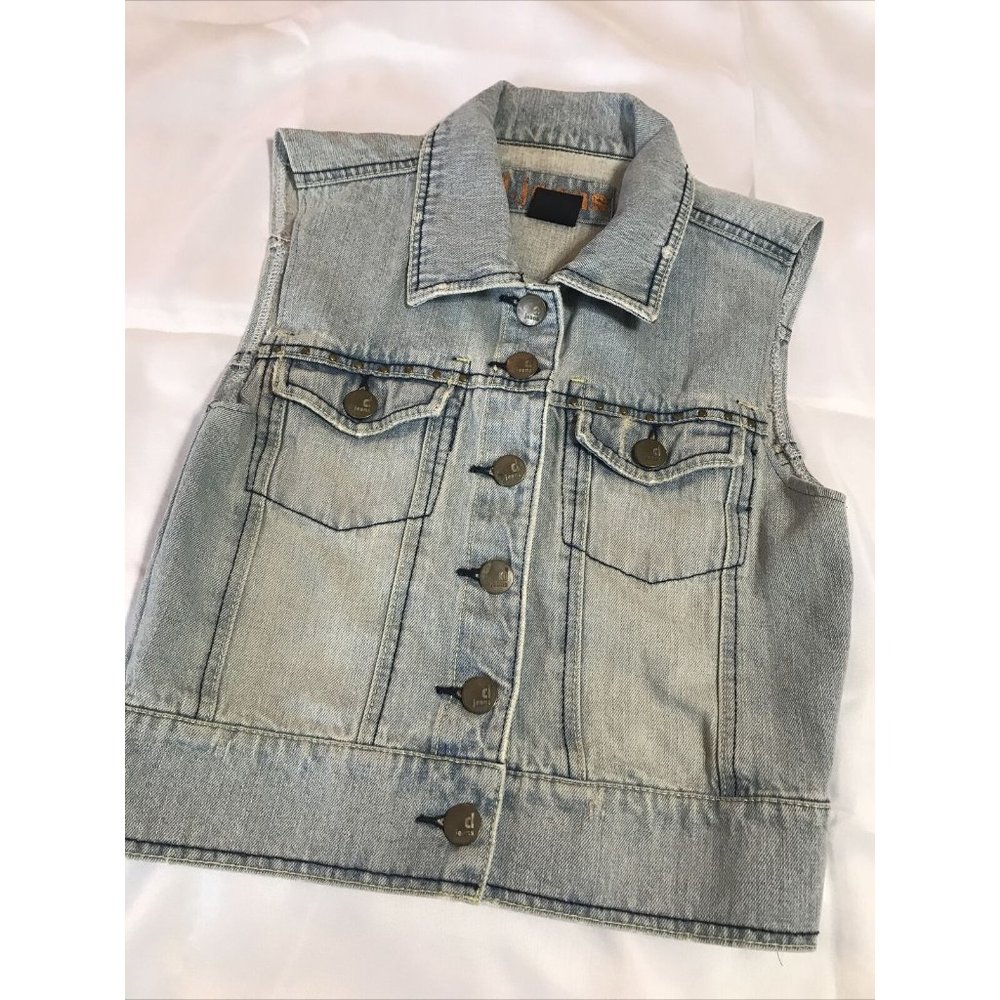 D. Jeans Sleeveless Cropped Vest With Butterfly Back Embellishments Junior Large